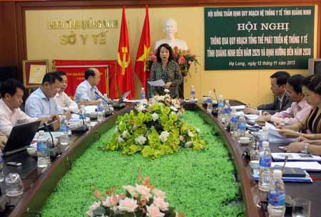 Quảng Ninh thẩm định quy hoạch tổng thể phát triển hệ thống y tế đến năm 2020